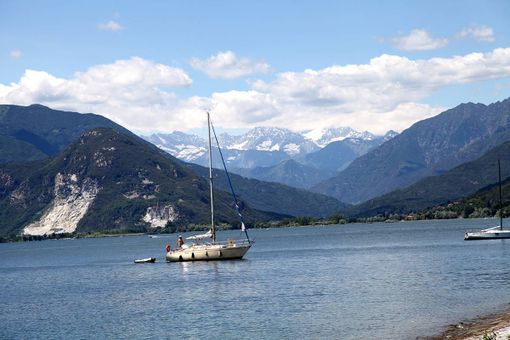 Crociere per famiglie sul Lago Maggiore con la Grotta di Babbo Natale