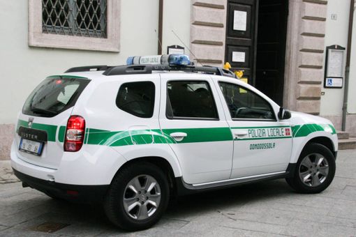 Viaggiavano senza assicurazione: multati dalla Polizia locale domese