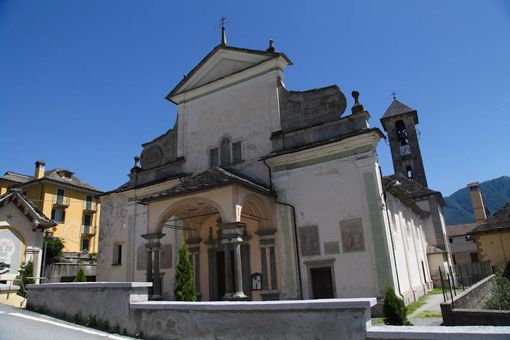 A Vagna la processione e la messa della notte di Natale