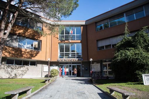 Comunità energetica a Villa, il gruppo di minoranza contro la maggioranza: &quot;Quando la proponevamo noi ci davano degli incompetenti&quot;