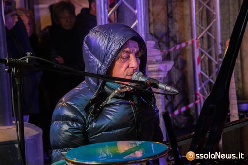 Alberto Fortis e il canto d'amore per la sua città Alberto Fortis e il canto d'amore per la sua città