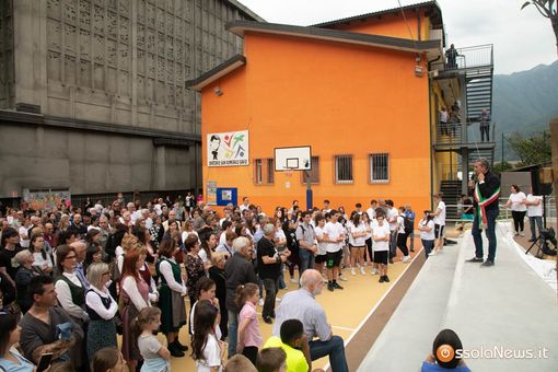 Oratorio in festa per l'inaugurazioni dei nuovi campi sportivi FOTO Oratorio in festa per l'inaugurazioni dei nuovi campi sportivi FOTO