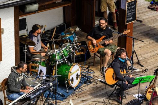 Musica in Quota: al rifugio Gattascosa l'atteso concerto dei Pentagrami