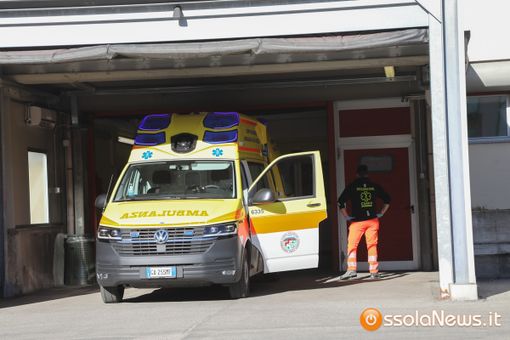 Cade in un dirupo per 40 metri sopra Premia