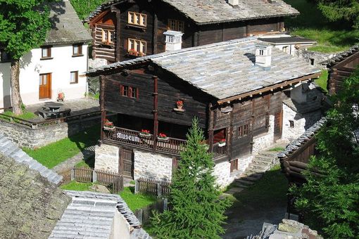 La Walserhaus di Bosco Gurin si aggiudica il Premio Meyvaert