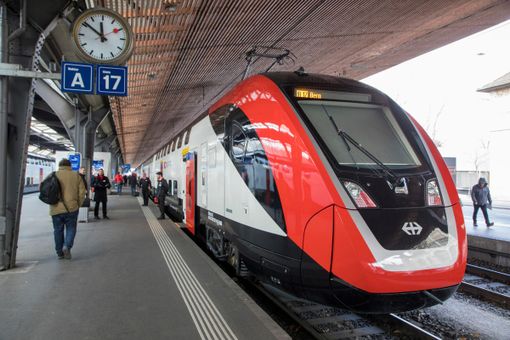 Svizzera, sui treni cresce il numero di viaggiatori con le biciclette