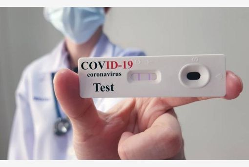 Basta un test antigenico per ottenere il Green Pass: la Svizzera si adegua alla UE