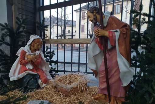 Il presepe alla Madonna della Neve danneggiato dal vento e non da un atto vandalico