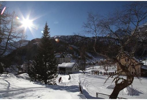 L' Alpe Devero raccontata su Vanity Fair: "Qui si vive l'inverno delle fiabe" L' Alpe Devero raccontata su Vanity Fair: "Qui si vive l'inverno delle fiabe"