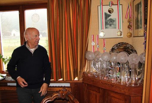 Alberto Corsi, leggenda dello sci master, da' l'addio alle gare