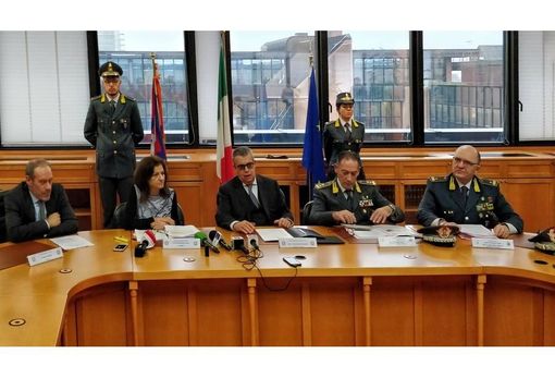 'Ndrangheta: Rosso pagò ottomila euro per un "pacchetto" di voti VIDEO 'Ndrangheta: Rosso pagò ottomila euro per un "pacchetto" di voti VIDEO