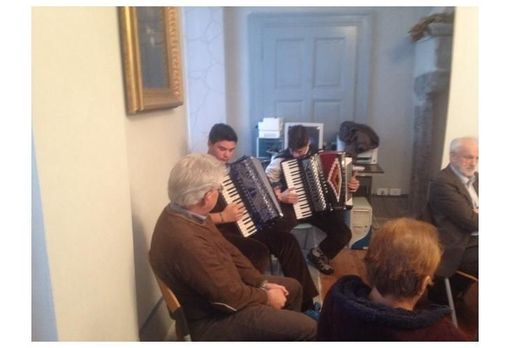 Una scuola di fisarmonica a Beura