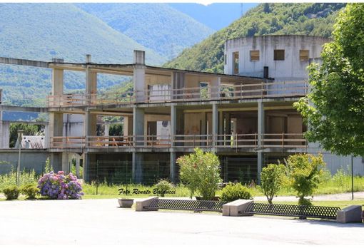 Un’area ludico-sportiva e accessi in sicurezza per la nuova scuola di Preglia