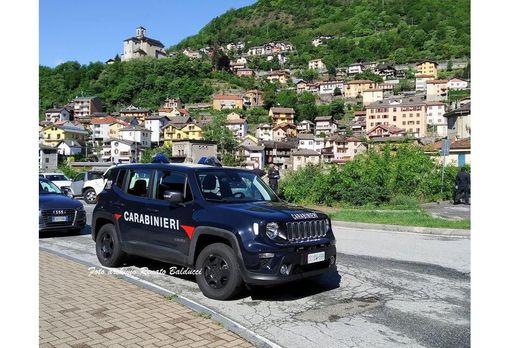 Villa, 28enne picchia la ex e la sorella incinta: denunciato