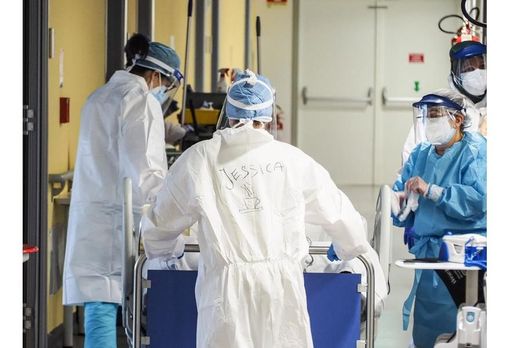 “Nuovo sistema di conteggio dei positivi ricoverati è un gioco delle tre carte” “Nuovo sistema di conteggio dei positivi ricoverati è un gioco delle tre carte”