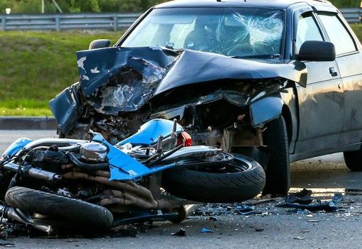 Sulle strade svizzere diminuiscono morti e feriti gravi