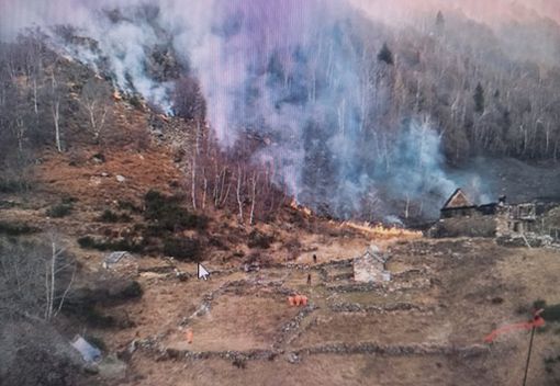 L'incendio al bivacco Vald (foto tratta dal sito del Parco)