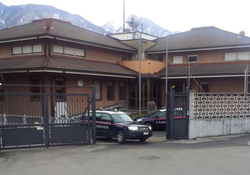 Domodossola: pregiudicato evade dagli arresti domiciliari