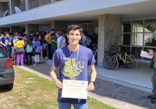 Studente domese medaglia di bronzo alle Olimpiadi nazionali di matematica