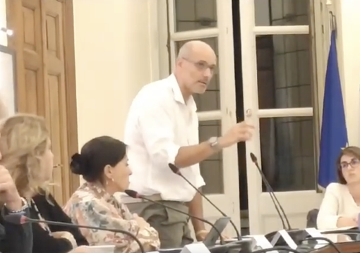 Il saluto dell'assessore Folino agli studenti domesi Il saluto dell'assessore Folino agli studenti domesi