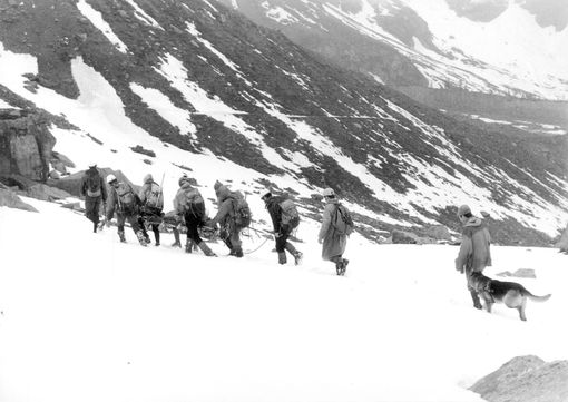 Il Soccorso Alpino della Val d'Ossola celebra i 70 anni con un convegno a Bognanco Il Soccorso Alpino della Val d'Ossola celebra i 70 anni con un convegno a Bognanco