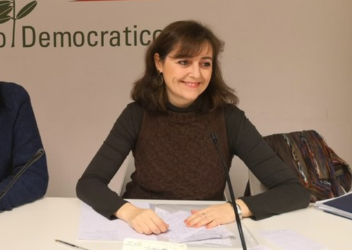 Allontanamento zero, Canalis (Pd): "Centrodestra sordo alle proposte di operatori e famiglie affidatarie" Allontanamento zero, Canalis (Pd): "Centrodestra sordo alle proposte di operatori e famiglie affidatarie"