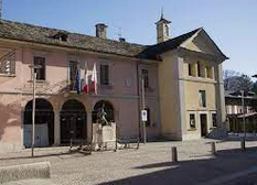 Scontro sul campo sportivo di Ornavasso, l’Amministrazione replica ad Aiello: “Accuse infondate”