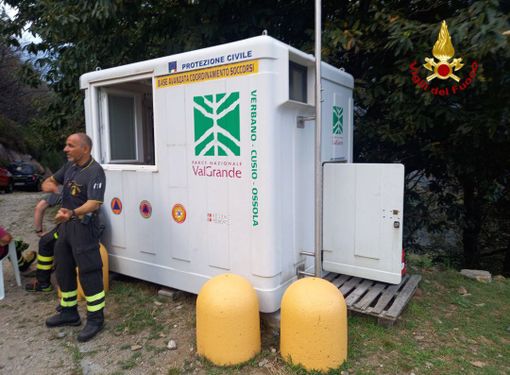 Si cerca anche durante la notte il 53enne milanese disperso in Valgrande