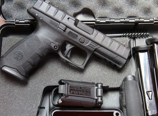 Oltre 2,3 milioni le armi in circolazione in Svizzera