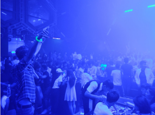 Bus notturni per una movida sicura, locale aderisce all'iniziativa dei Giovani Ossolani