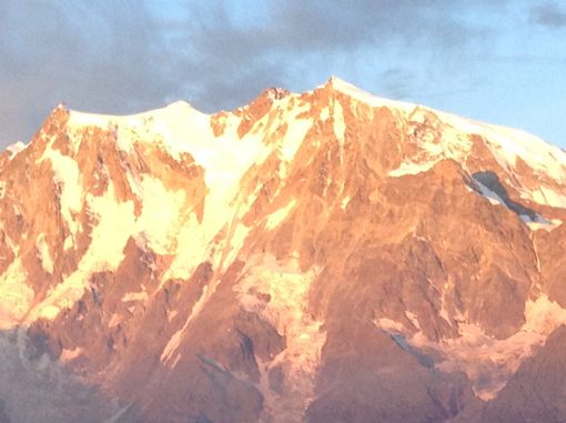 Le nuove Alpi: cambiamenti climatici e sociali Le nuove Alpi: cambiamenti climatici e sociali
