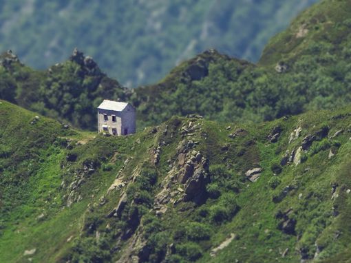 Val Grande, conclusi i lavori al bivacco di Bocchetta di Campo