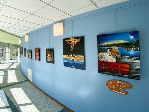 La mostra di pittura dà il via alla Patronale di San Bartolomeo