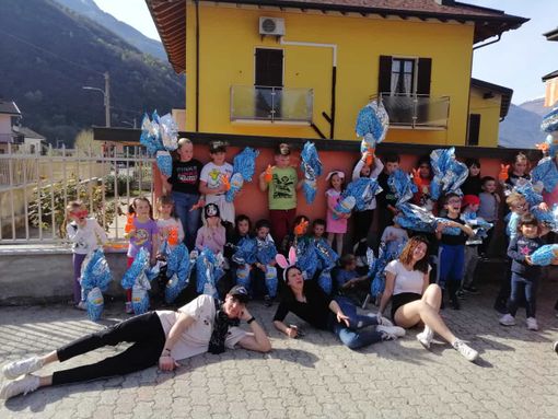 Grande partecipazione dei bambini di Rumianca per la caccia alle uova Grande partecipazione dei bambini di Rumianca per la caccia alle uova