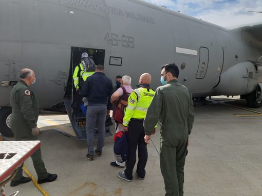 Partita dall’aeroporto di Torino la missione italiana che fornirà ossigeno all’India