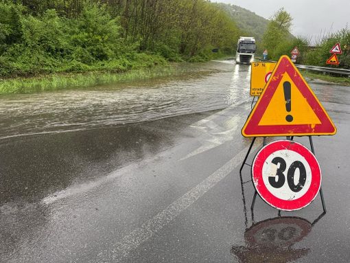 Carigi: ''Al momento le persone evacuate a Cuzzego sono ancora fuori casa'' Carigi: ''Al momento le persone evacuate a Cuzzego sono ancora fuori casa''