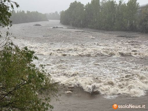 Maltempo in Ossola: smottamenti, allagamenti e disagi alla viabilità Maltempo in Ossola: smottamenti, allagamenti e disagi alla viabilità