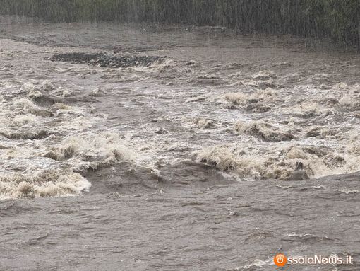 Maltempo sul Vco, in arrivo le ore più critiche: allerta rossa da giovedì Maltempo sul Vco, in arrivo le ore più critiche: allerta rossa da giovedì