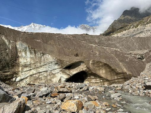 Macugnaga, sistemato il sentiero che sale all’alpe Roffelstaffel Macugnaga, sistemato il sentiero che sale all’alpe Roffelstaffel 