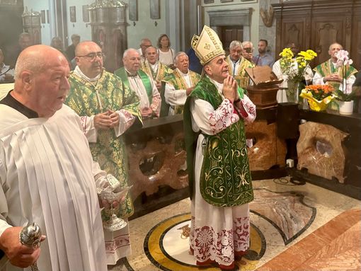 L'Arcivescovo Delpini ha incontrato i fedeli del rito ambrosiano in Valle Vigezzo