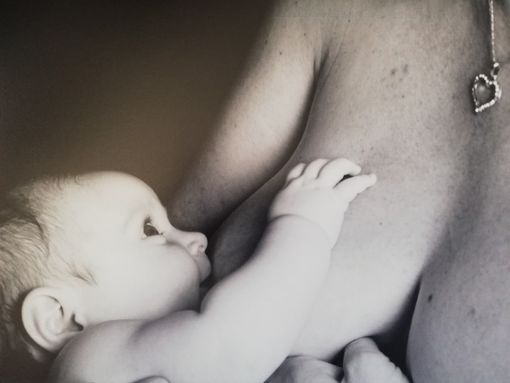 L'allattamento al seno e la donazione di latte materno al centro della campagna di Asl Vco L'allattamento al seno e la donazione di latte materno al centro della campagna di Asl Vco