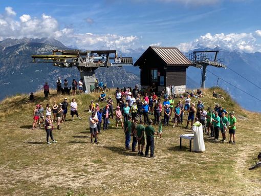 Tantissima gente per i 110 anni della posa della croce del Moncucco FOTO e VIDEO Tantissima gente per i 110 anni della posa della croce del Moncucco FOTO e VIDEO