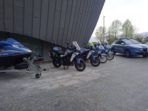 Festa della Polizia al Teatro Maggiore FOTO Festa della Polizia al Teatro Maggiore FOTO