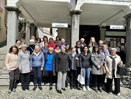 Un omaggio alle maestre che hanno fatto la storia della Valle Vigezzo Un omaggio alle maestre che hanno fatto la storia della Valle Vigezzo