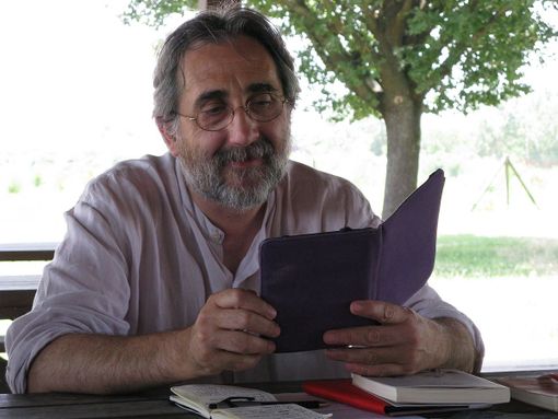 È Michele Marziani il primo ospite de ‘La fabbrica di carta’ È Michele Marziani il primo ospite de ‘La fabbrica di carta’