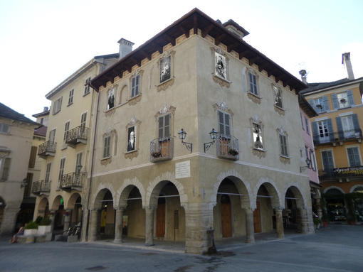 Casa De Rodis, le opere della Collezione Poscio in mostra per celebrare il decennale