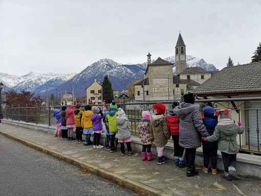 Colazione natalizia alla trattoria di Trontano per i bimbi delle scuole dell'infanzia Colazione natalizia alla trattoria di Trontano per i bimbi delle scuole dell'infanzia