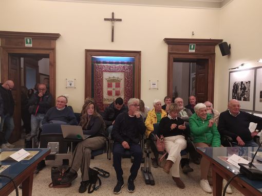 Consiglio di Domo, non passa la mozione sulla Cappuccina Consiglio di Domo, non passa la mozione sulla Cappuccina