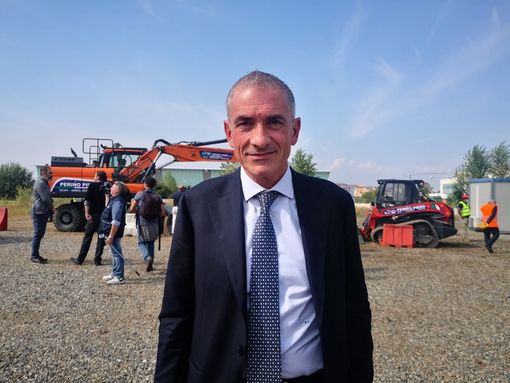 Il sottosegretario alla Salute Costa: "Governo aiuterà Regioni a sostituire medici No Vax" Il sottosegretario alla Salute Costa: "Governo aiuterà Regioni a sostituire medici No Vax"