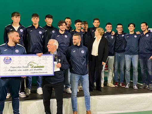 Grande successo per la Cena dello Sport alla Prateria: raccolti 10mila euro FOTO E VIDEO Grande successo per la Cena dello Sport alla Prateria: raccolti 10mila euro FOTO E VIDEO